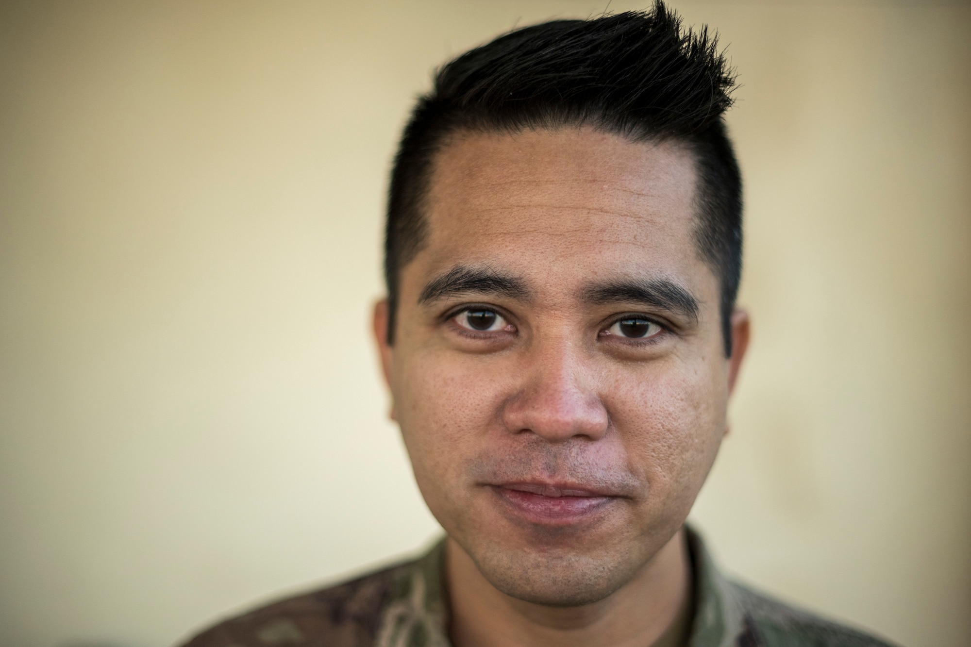 A tight portrait of an Airman.