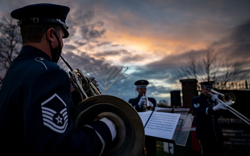 JBAB Goes Virtual for Annual Tree Lighting