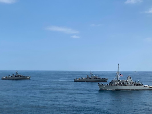 The Avenger-class mine countermeasures ship USS Patriot (MCM 7) participates in Mine Warfare Exercise (MINEX) 3JA 2020 off the coast of southwestern Japan.