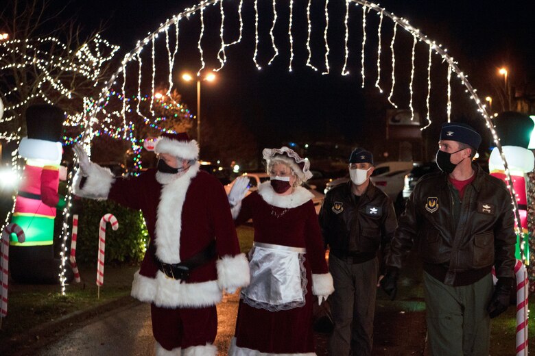 The command team arrived to the base club shortly after the annual Christmas tree lighting, where Epperson thanked Saber Nation for all of the hard work during the past year