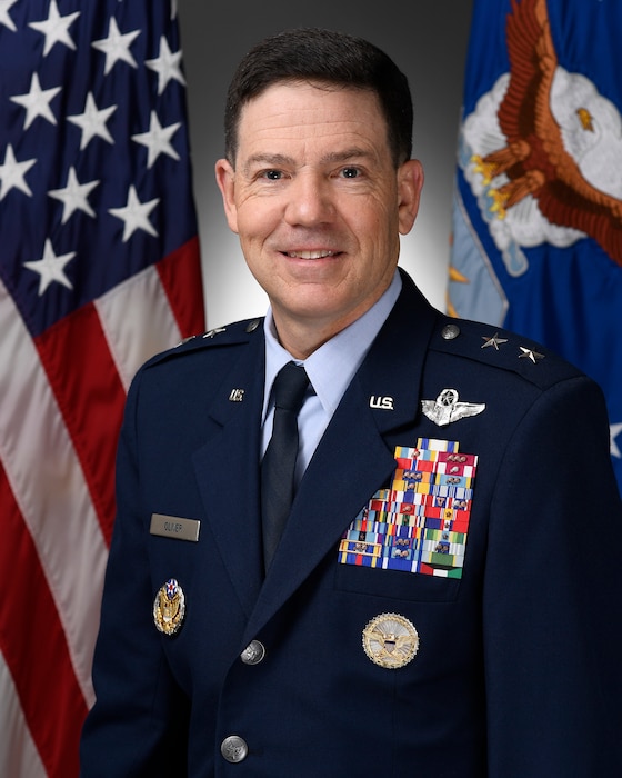 This is the official portrait of Maj. Gen. Stephen Oliver.
