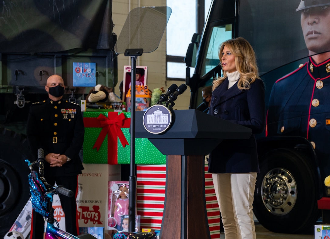 FLOTUS and CMFR Attend Toys for Tots Event