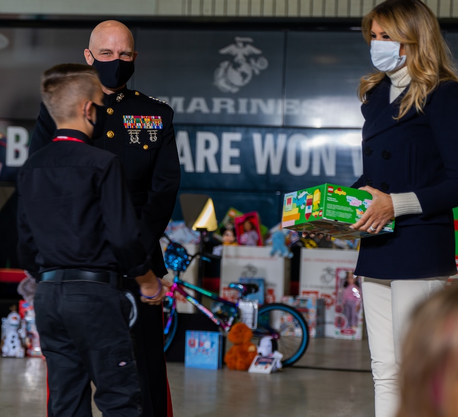 FLOTUS and CMFR Attend Toys for Tots Event