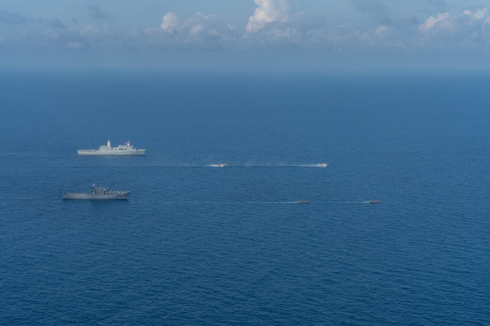 U.S., Singapore Militaries Join for Bilateral Amphibious Training during CARAT Exercise