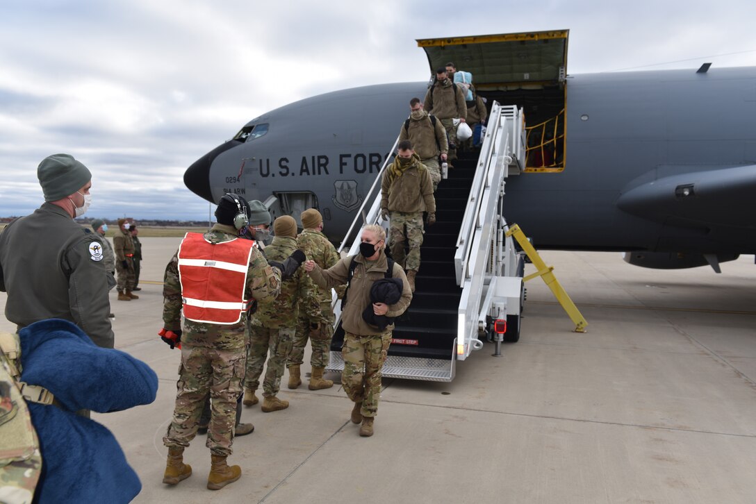 914th Airmen return home from deployment