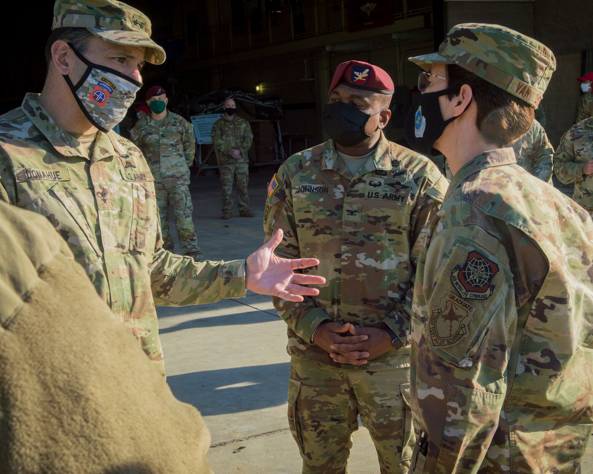 Photo of AMC leadership visit to Pope Army Airfield, N.C.