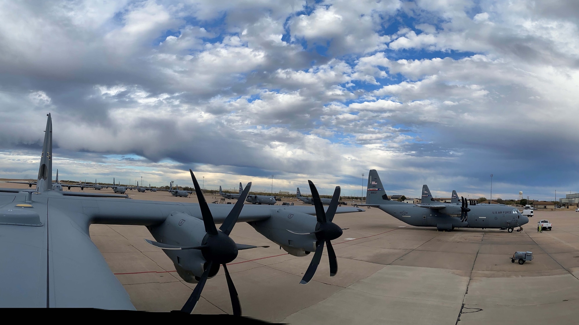 planes on a flightline