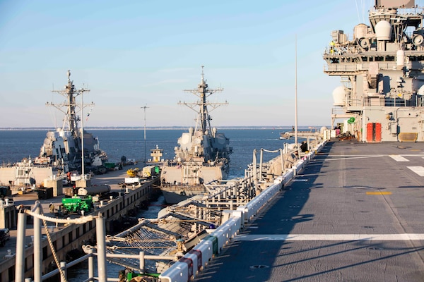 The Wasp-class amphibious assault ship USS Kearsarge (LHD 3) departs Naval Station Norfolk Dec. 15, 2020.