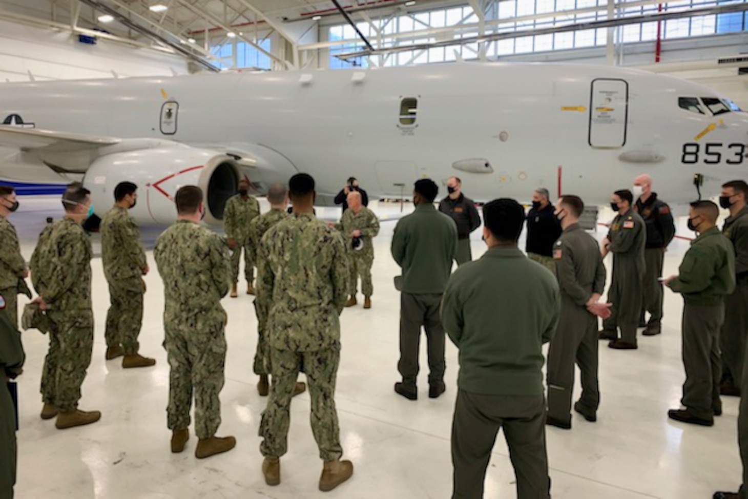 WHIDBEY ISLAND, Wash. (Dec. 14, 2020) Chief of Naval Operations (CNO) Adm. Mike Gilday visits Commander, Patrol and Reconnaissance Wing 10 (CPRW 10), Patrol Squadron 1 (VPW 1) and Patrol Squadron 47 (VP 47) during a trip to the Pacific Northwest to engage with Sailors. (U.S. Navy photo by Lt. Rachel Maul/Released)