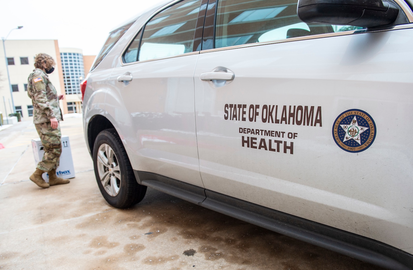 Oklahoma National Guardsmen prepare to load boxes of COVID-19 vaccinations into vehicles the Guard members will use to transport the vaccines to sites across the state, Dec. 15, 2020.

These are the first two boxes of vaccines to be distributed from one of five centralized hubs supporting 11 satellite locations across Oklahoma. The Guardsmen will be using Oklahoma State Department of Health vehicles to transport the vaccines to the satellite locations with an escort from the Oklahoma Highway Patrol. (Oklahoma National Guard photo by Anthony Jones)