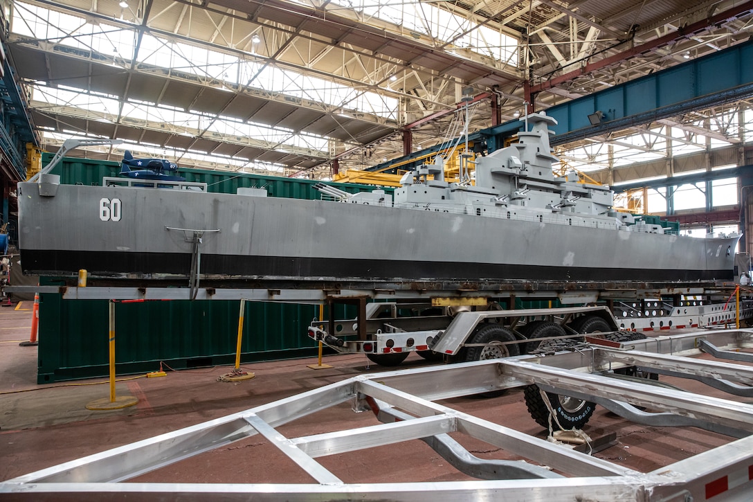 NNSY’s USS Alabama float was lifted and moved off of its trailer that reached its end of life, to a brand new, specifically made to house the float.