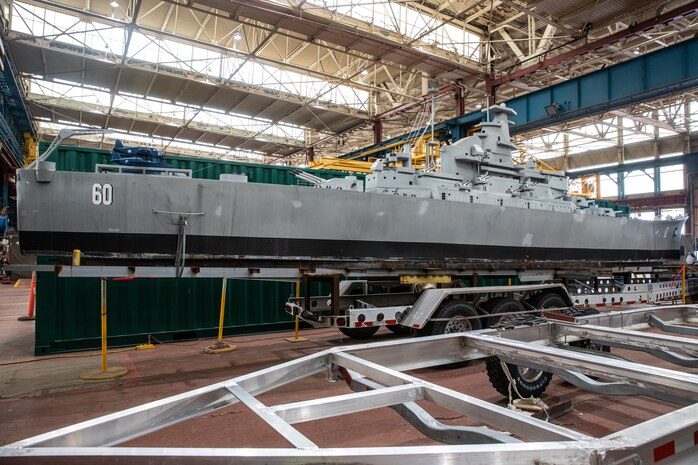 NNSY’s USS Alabama float was lifted and moved off of its trailer that reached its end of life, to a brand new, specifically made to house the float.