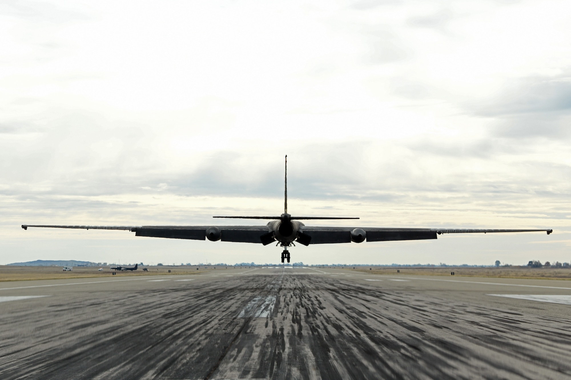 A U-2 pilot approaches a hangar to take flight in the first-ever military flight with artificial intelligence.