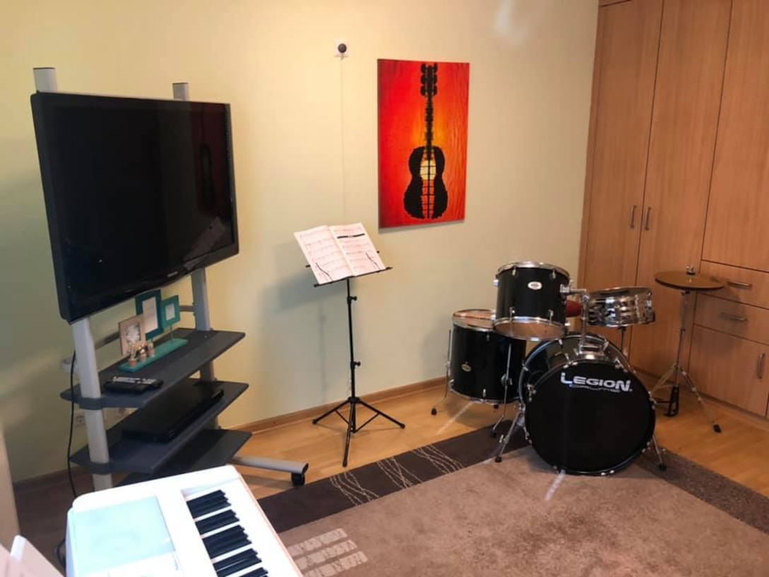 Virtual tour of the Deployment Transition Center.