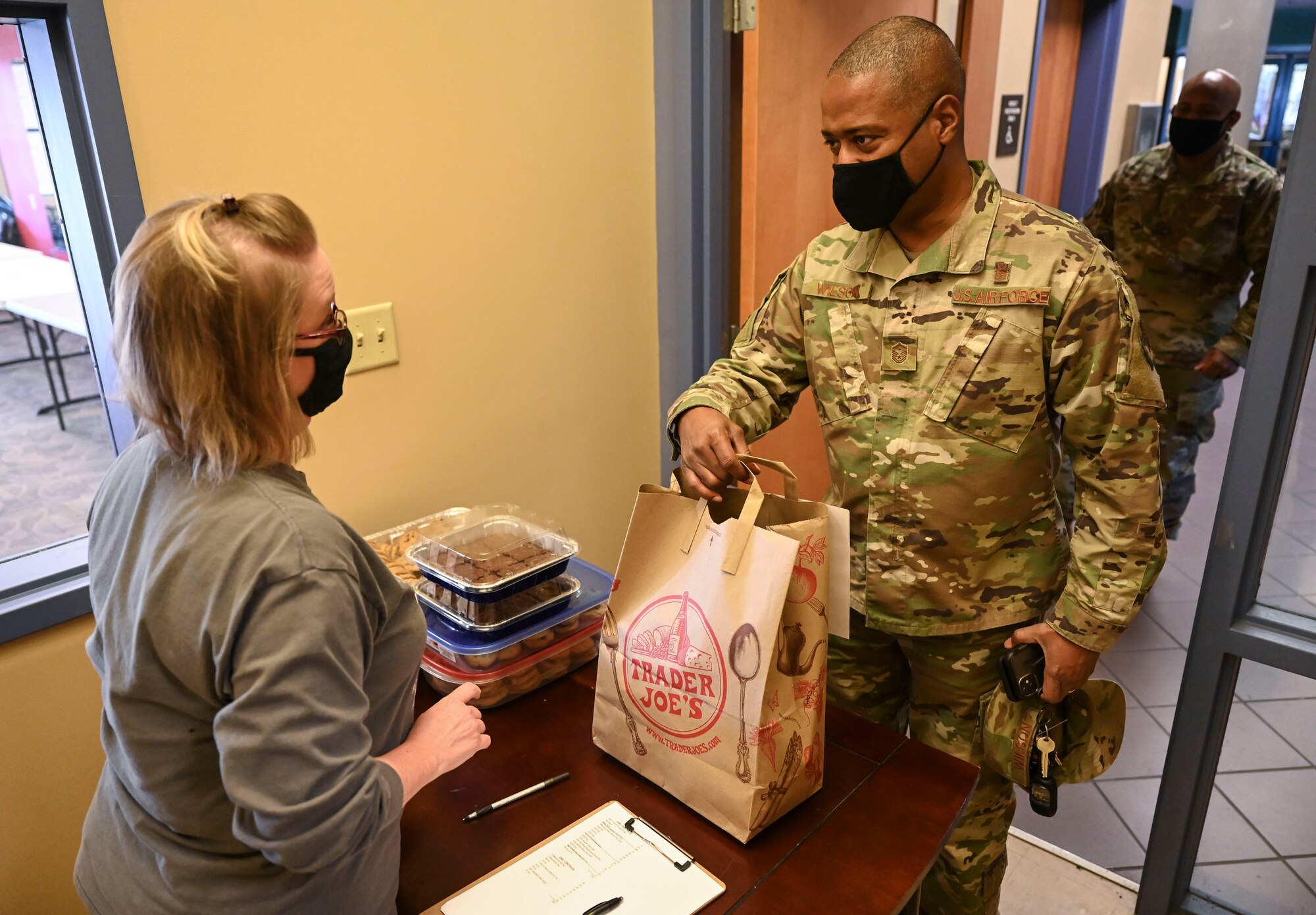 Langley Spouses Club spread holiday cheer to junior Airmen