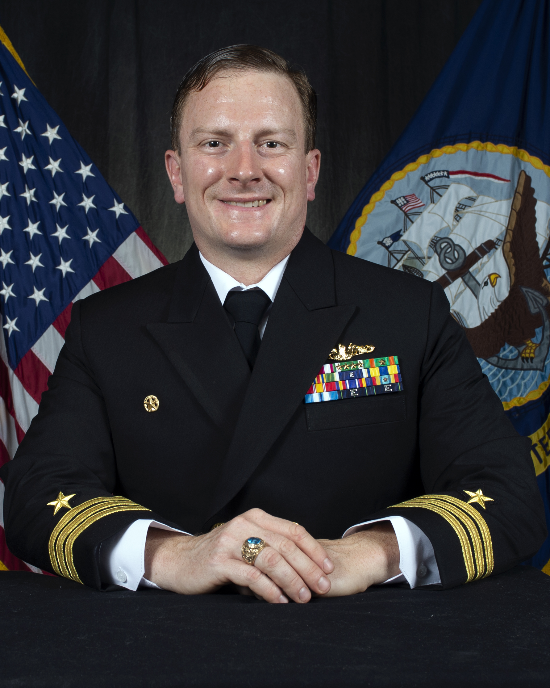Cmdr. Ryan Heineman Official Photo.