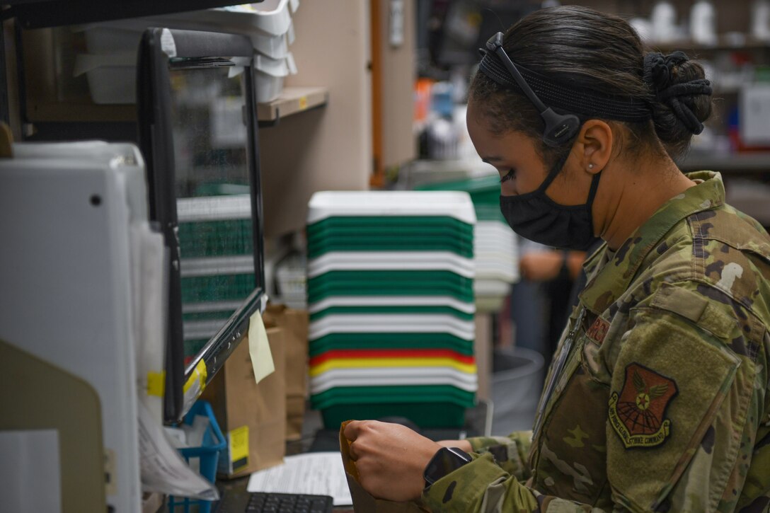Air Force pharmacist works