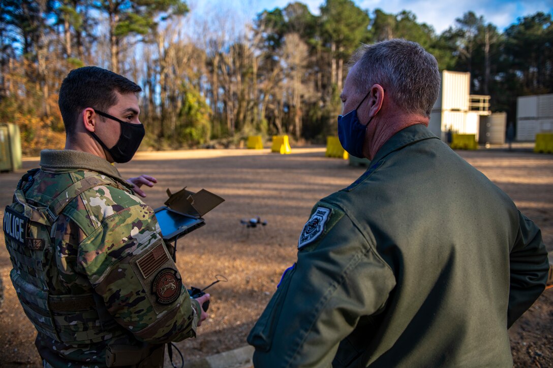 Seymour Johnson Air Force Base showcased innovation within multiple units throughout the 4th Fighter Wing to Gen. Mark Kelly, commander of Air Combat Command, Dec. 17-18.