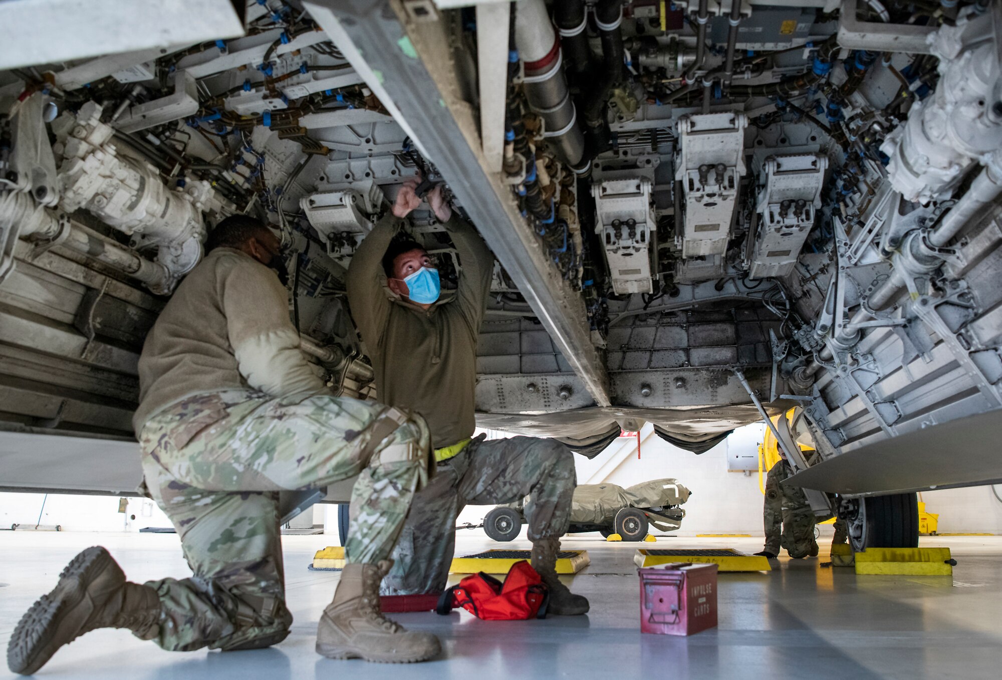 Weapons free:  F-22 loadcrew competition