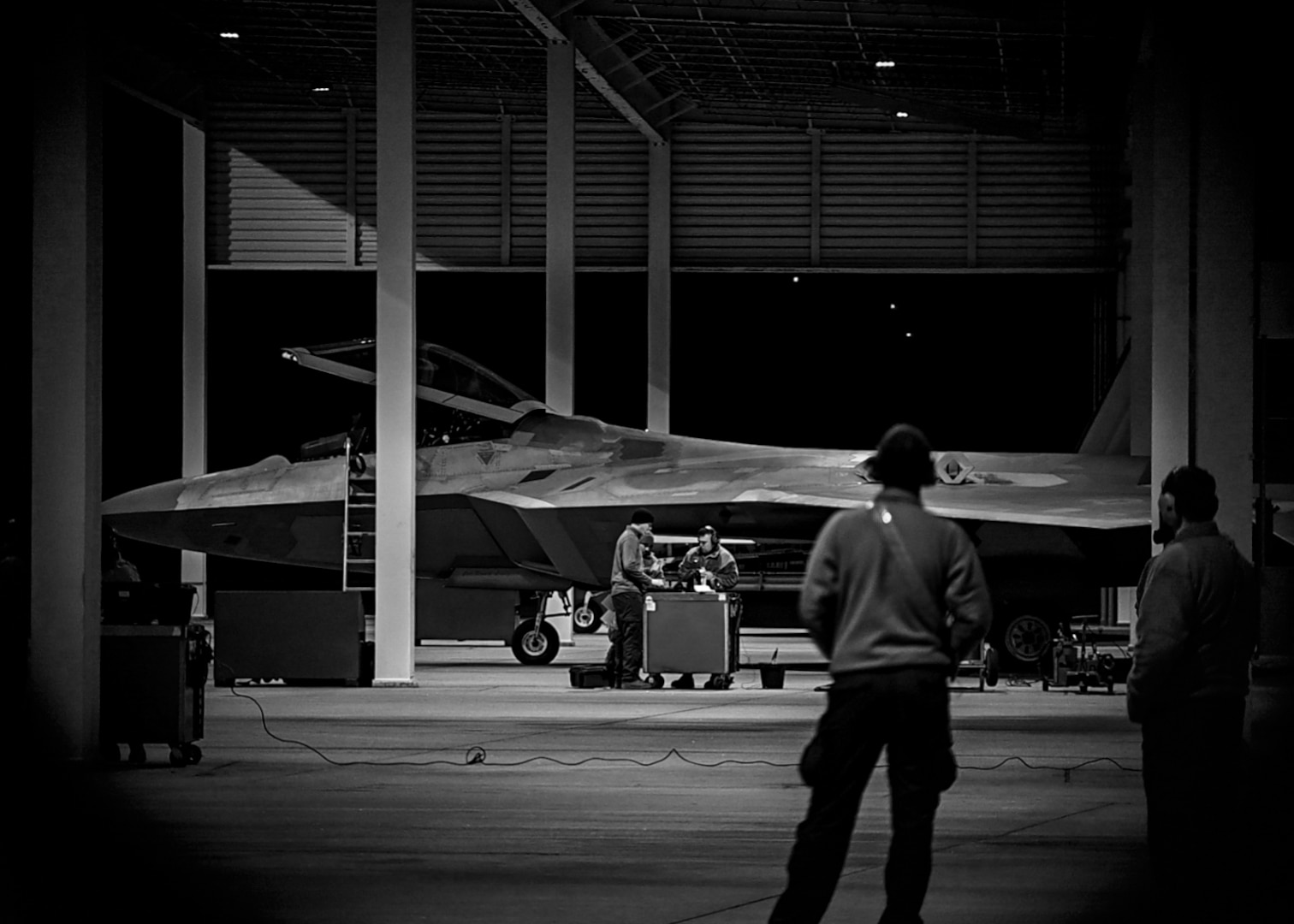 Airmen return from deployment.