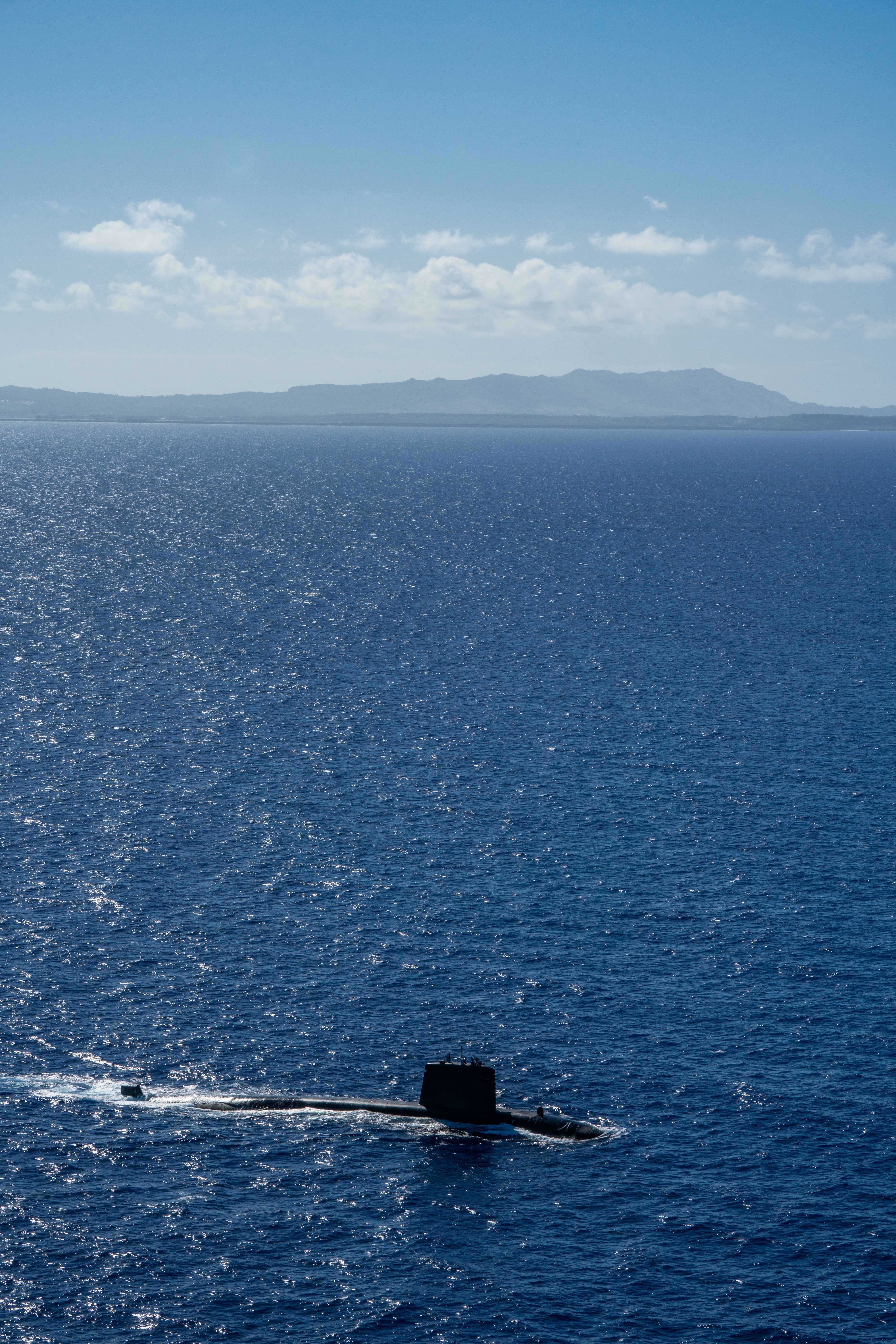 Experts Reveal The Shocking Reality Of Navy Seal Pacific Submarine Training - j89zy58