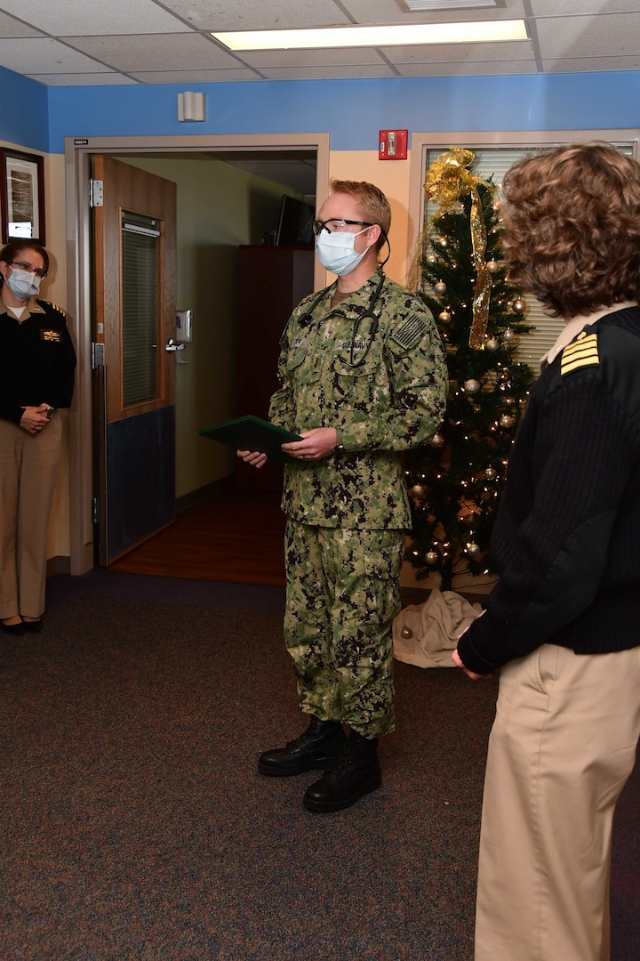 Ensign Aaron Furr, a Naval Medical Center Portsmouth (NMCP) registered nurse assigned to the Multiservice Ward (4H), thanked his peers during NMCP’s DAISY Award ceremony Dec. 22.