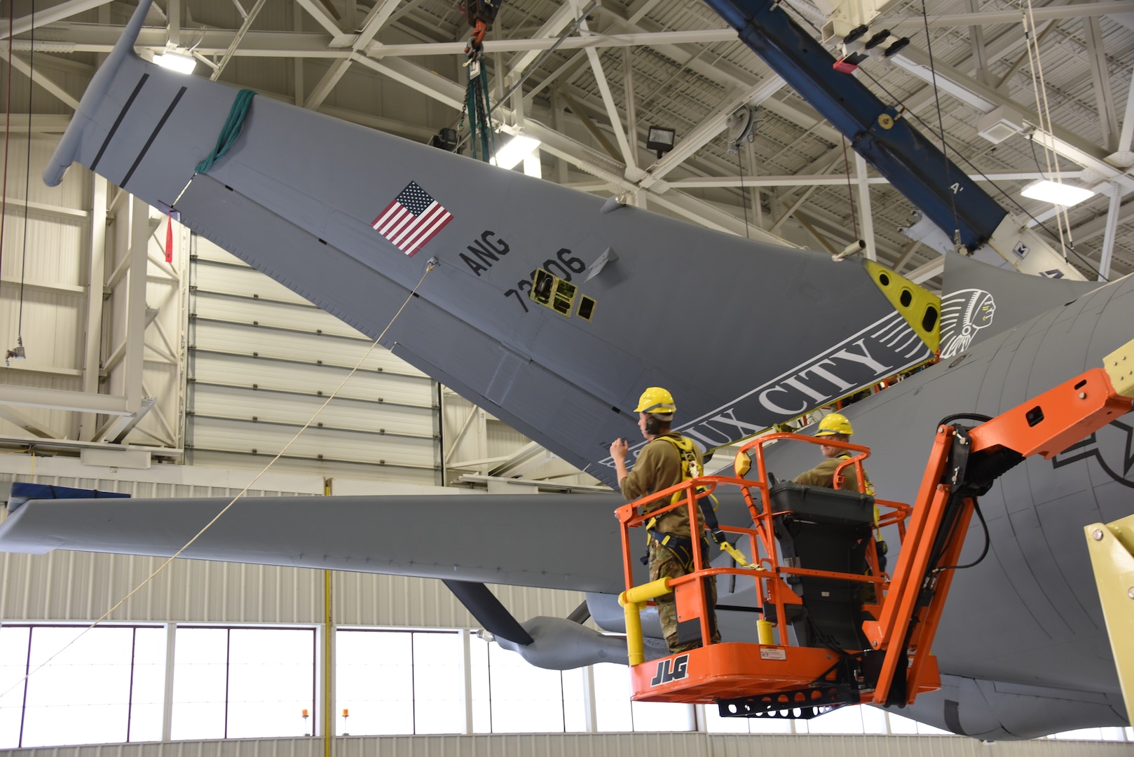 75th anniversary tail flash painted in commemoration of the unit’s 75th anniversary in 2021.