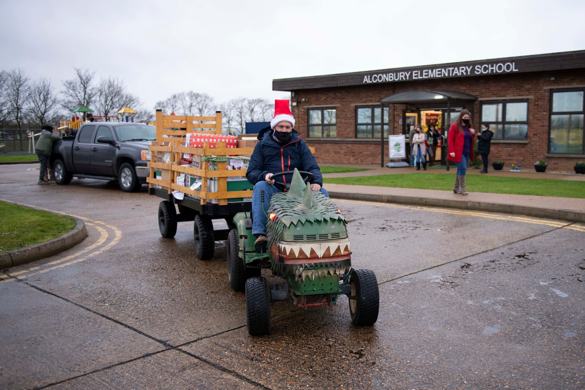 Royal Air Force Alconbury and RAF Molesworth schools and organizations worked together to collect food for the Alconbury Molesworth Spouse Club Food Pantry and the First Shirts Council food distribution Nov. 23 – Dec. 18, 2020, collecting a total of 2,876 items. (U.S. Air Force photo by Senior Airman Jennifer Zima)