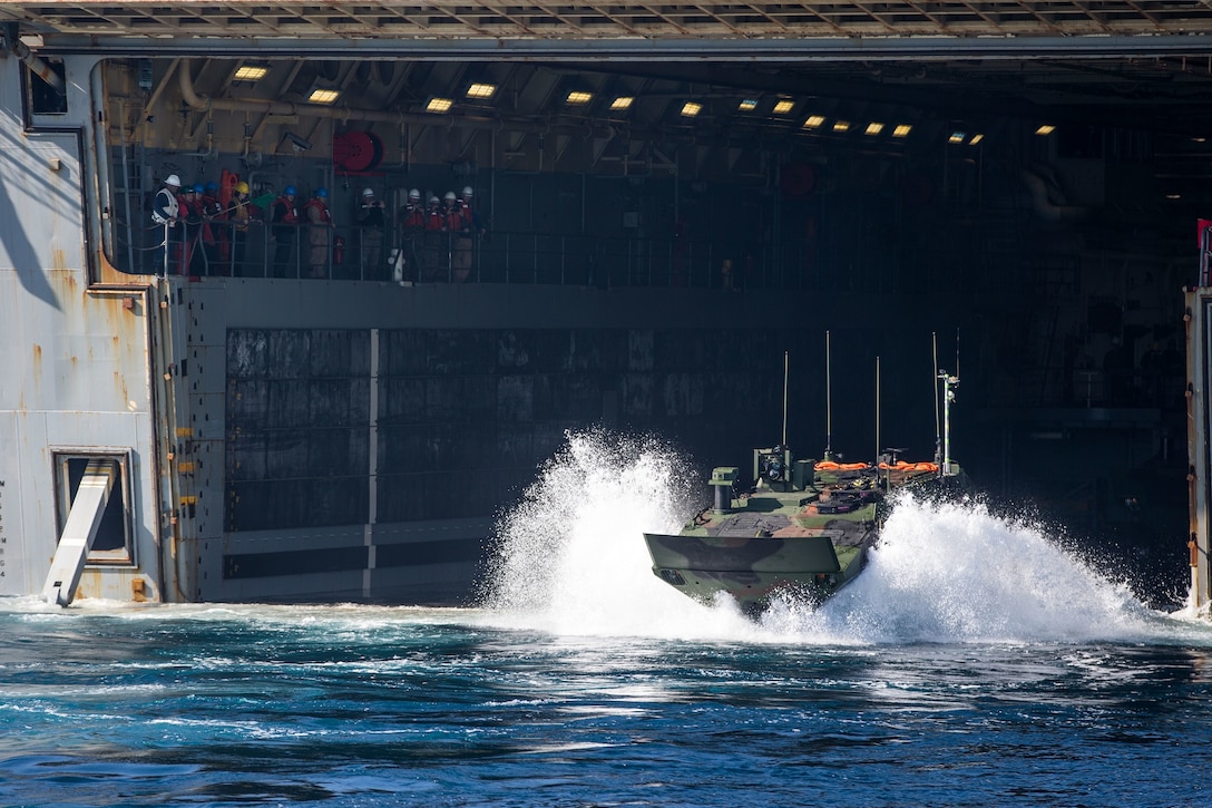 Marines test new ACV’s ability to integrate with naval shipping