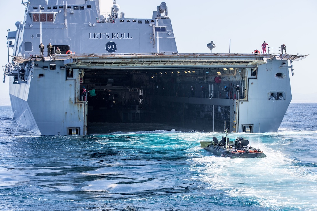 Marines test new ACV’s ability to integrate with naval shipping