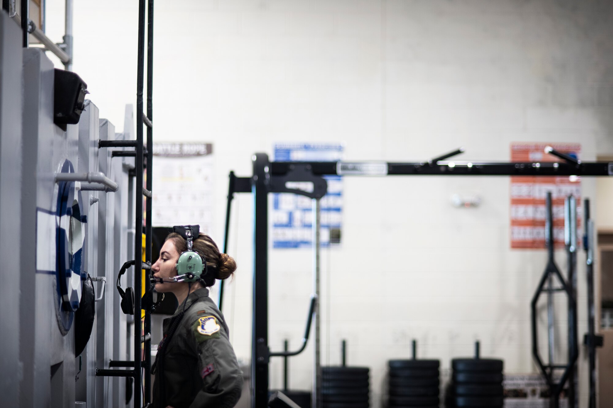 Second Lt. Denise Johnson, 359th Aerospace Medicine Squadron aerospace physiologist, monitors students in a hypobaric chamber Jan. 28, 2020 at Joint Base San Antonio-Randolph, Texas. The 359th AMDS teaches more than 5,000 students each year to combat the physiological dangers of flying such as hypoxia and spatial disorientation. (U.S. Air Force photo by Tech. Sgt. Katherine Spessa)
