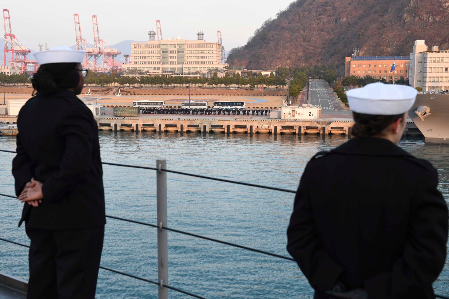 BUSAN, Republic of Korea (Feb . 5, 2020) - Sailors man the rails as U.S. 7th Fleet flagship USS Blue Ridge (LCC 19) arrives in the Republic of Korea for a regularly scheduled port visit. Blue Ridge is the oldest operational ship in the Navy and, as 7th Fleet command ship, actively works to foster relationships with allies and partners in the Indo-Pacific Region.