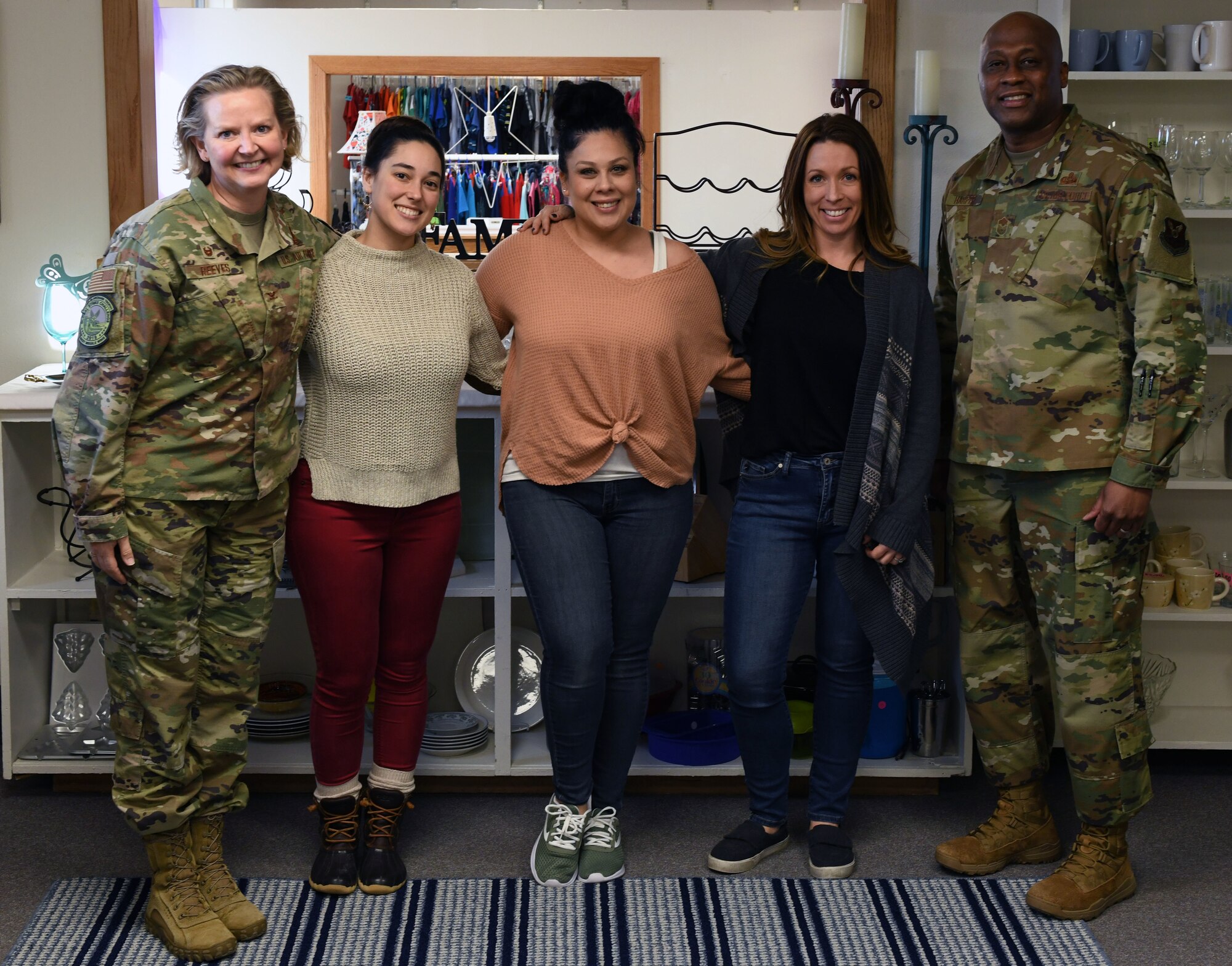 Malmstrom Spouses' Club Gives Thrift Store A “Facelift” > Malmstrom Air  Force Base > Article Display