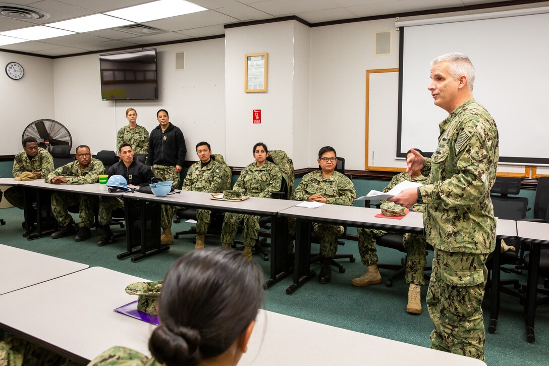 Shipyard Executive Officer Capt. Daniel Rossler speaks at a Surgemain meeting.