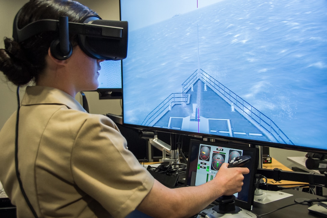 Students of Officer Candidate School class 01-20 are first to test new Conning Officer Virtual Environment cart system at Officer Training Command in Newport, Rhode Island, September 18, 2019 (U.S. Navy/Darwin Lam)