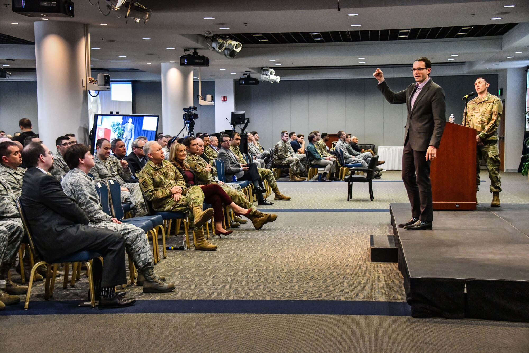 (U.S. Air Force photo by Van De Ha)