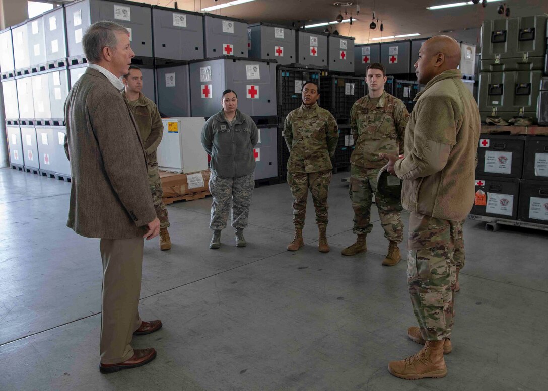 Retired CMSAF Mckinley visits Yokota