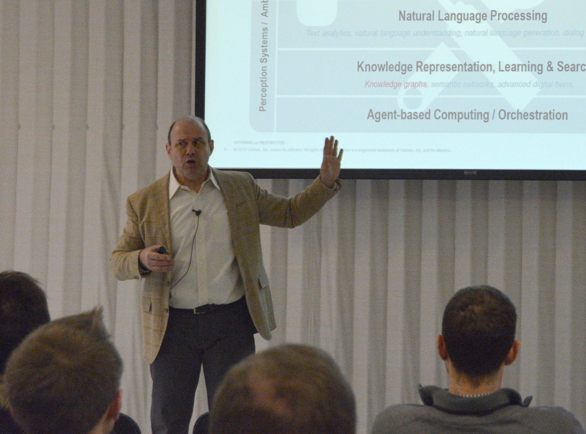 Dr. Erick Brethenoux from Gartner Inc. spoke about artificial intelligence at AFRL’s Materials and Manufacturing Directorate.Wright-Patterson AFB, Ohio. (U.S. Air Force photo/Karen Schlesinger)