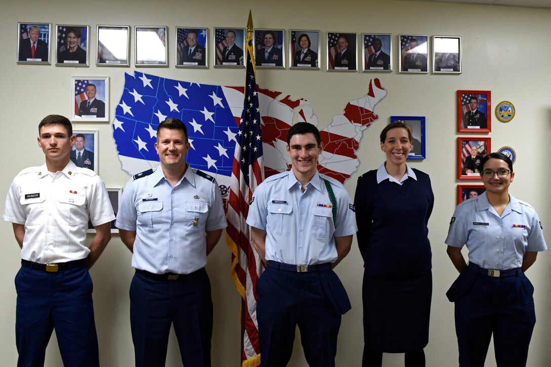 U.S. Air Force Lt. Col. Michael McCourt, 312th Training Squadron commander, stands with the students of the month as well as the rope of the month at Brandenburg Hall on Goodfellow Air Force Base, Texas, Feb. 7. 2020. These students have worked hard for their awards and have shown their dedication to their squadrons and the training received at Goodfellow. (U.S. Air Force photo by Senior Airman Zachary Chapman)