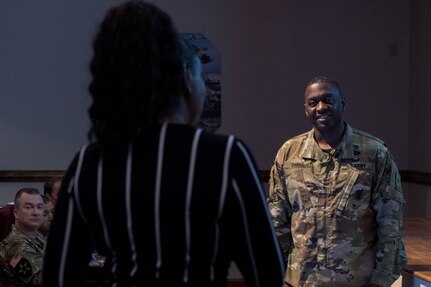 Photo of Lt Gen Dingle