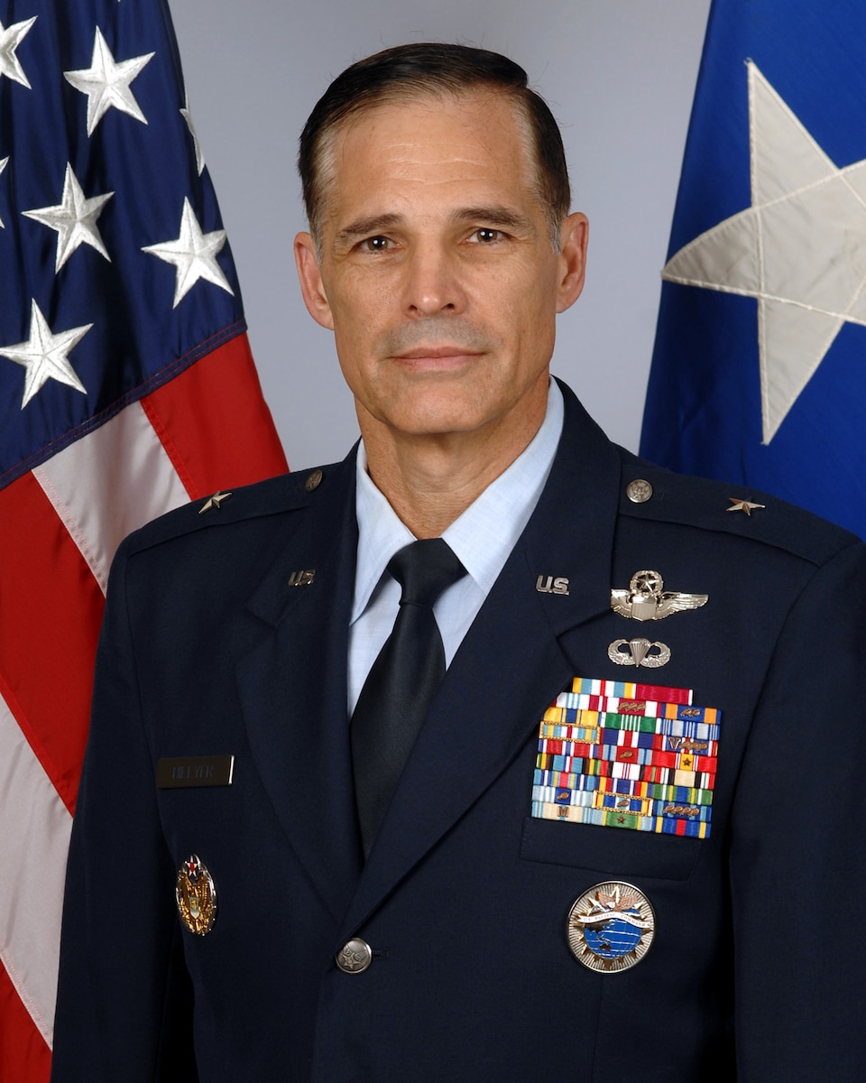 This is the official portrait of Brig. Gen. John M. Hillyer.