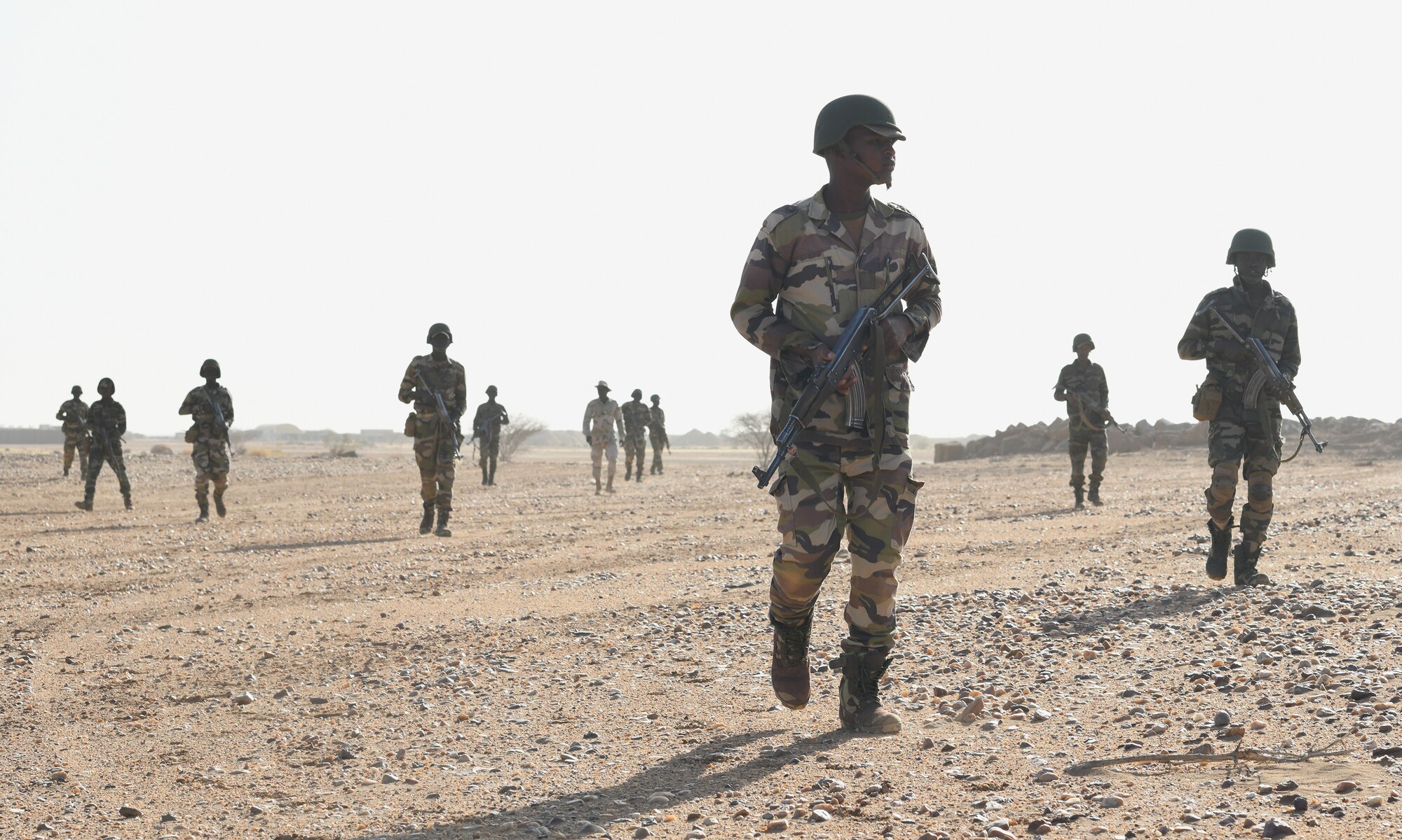 Photo of Niger Armed Forces personnel participating in a small unit tactics and operations course.