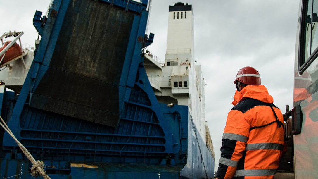 DEFENDER-Europe 20 equipment arrives at Bremerhaven, Germany