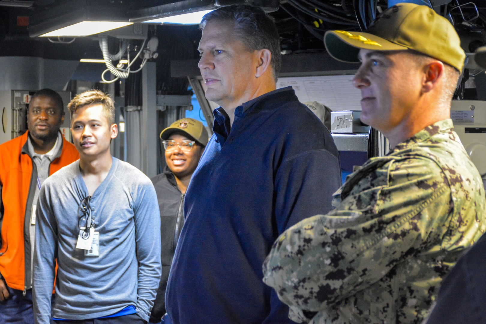 James F. Geurts, assistant secretary of the Navy for research, development and acquisition (ASN RDA), recently visited the USS Dewey (DDG 105) and spoke to the ship’s company about the quick progress made on the ODIN
installation.