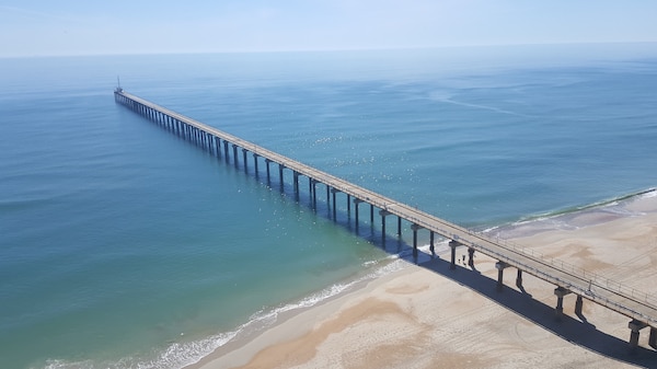 The facilities at the U.S. Army Engineer Research and Development Center’s Field Research Facility at Duck, N.C., include a 1,840-foot steel and concrete pier used in coastal observation and data collection. The FRF is an internationally recognized observatory and premier location for conducting complex and comprehensive nearshore research and engineering studies.