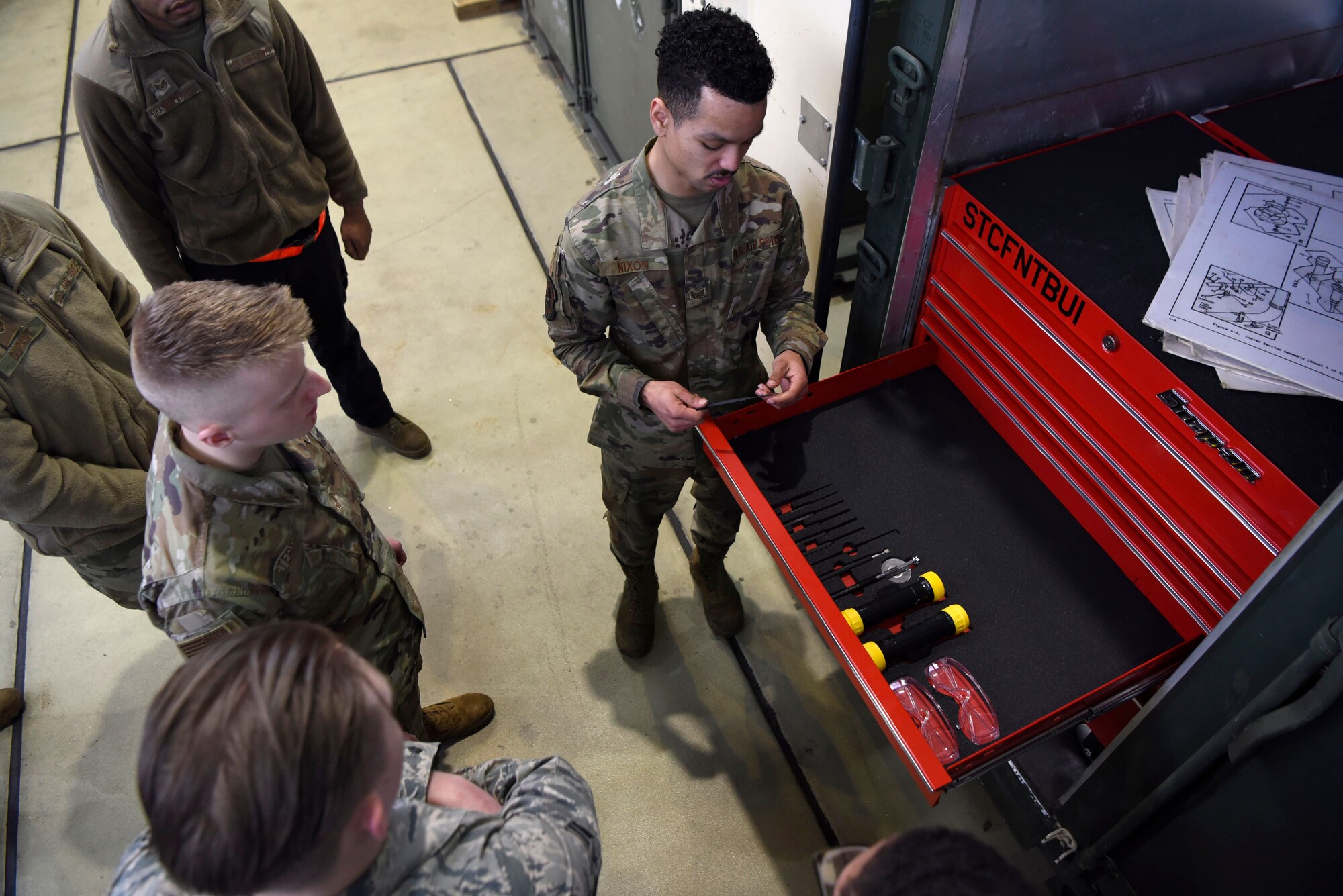 Spangdahlem augmentees learn F-16 fuel-tank build up