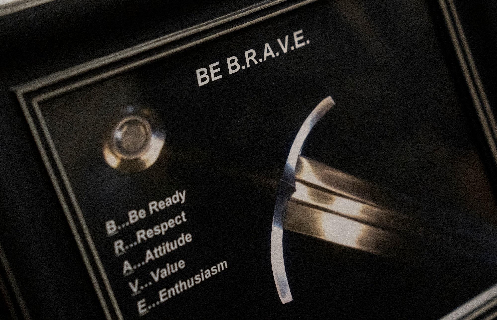 Sign that reads "Be Brave"