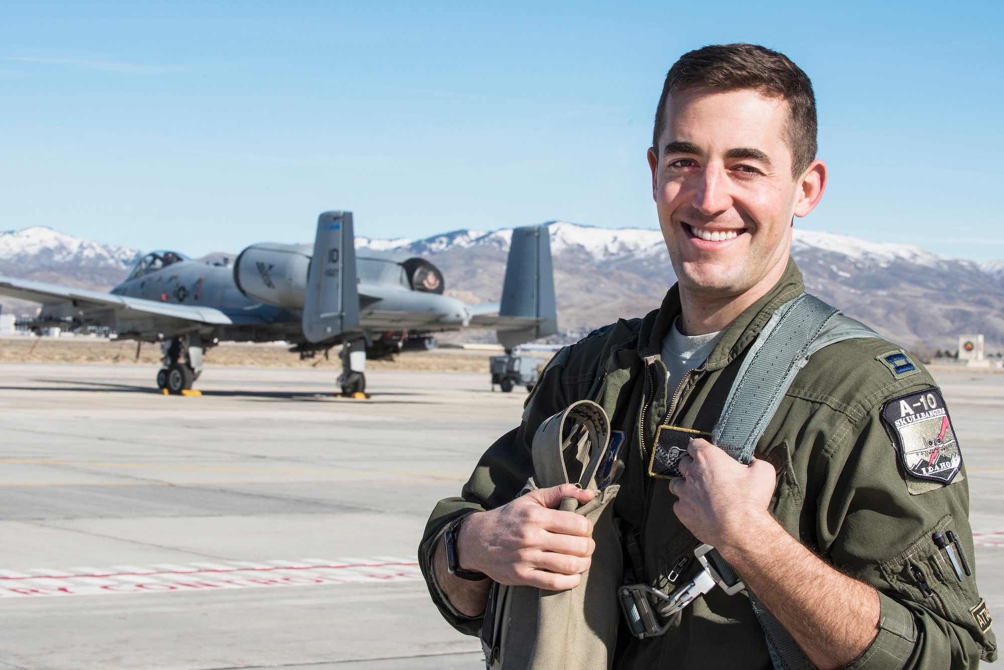 U.S. Air Force Capt. Mike Shufeldt, a pilot assigned to the 124th Fighter Wing, Idaho Air National Guard, poses for a photo in front of an A-10 Thunderbolt II at Gowen Field Air National Guard Base, Idaho, Feb. 13, 2020. (U.S. Air National Guard photo by Master Sgt. Becky Vanshur)