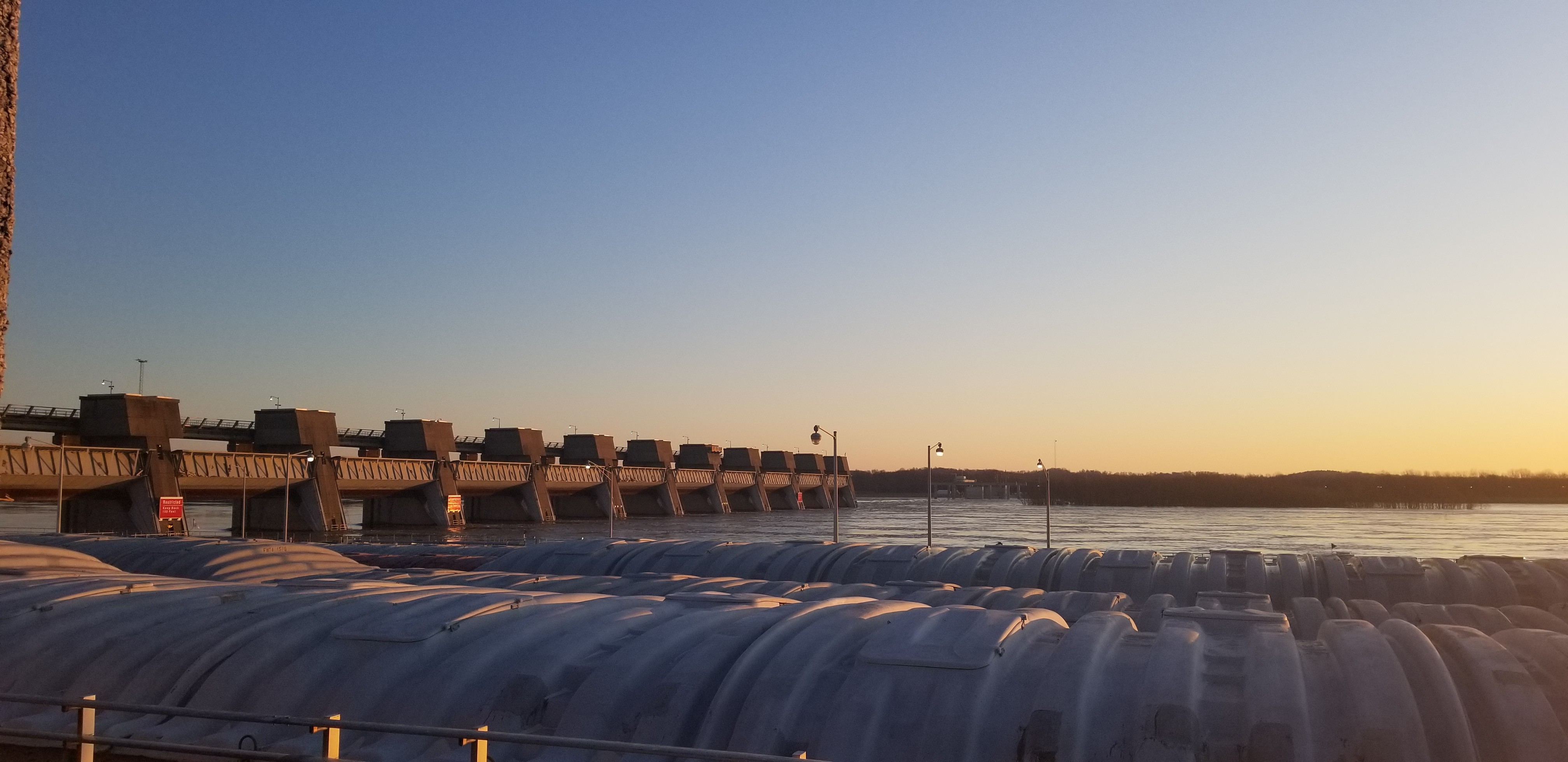 A barge locks through Smithland Locks and Dam