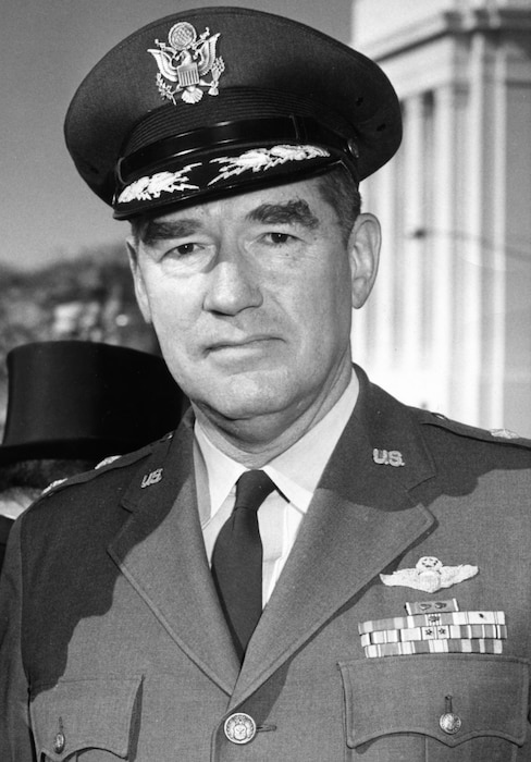 This is the official portrait of Maj. Gen. Daniel Callahan.